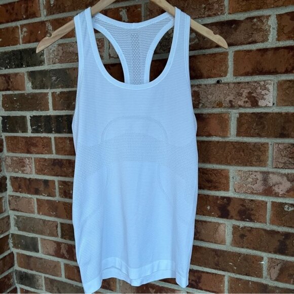 Lululemon athletica  * Swiftly Tech Racerback Tank Top 2.0 Hip Length EUC - Picture 1 of 7